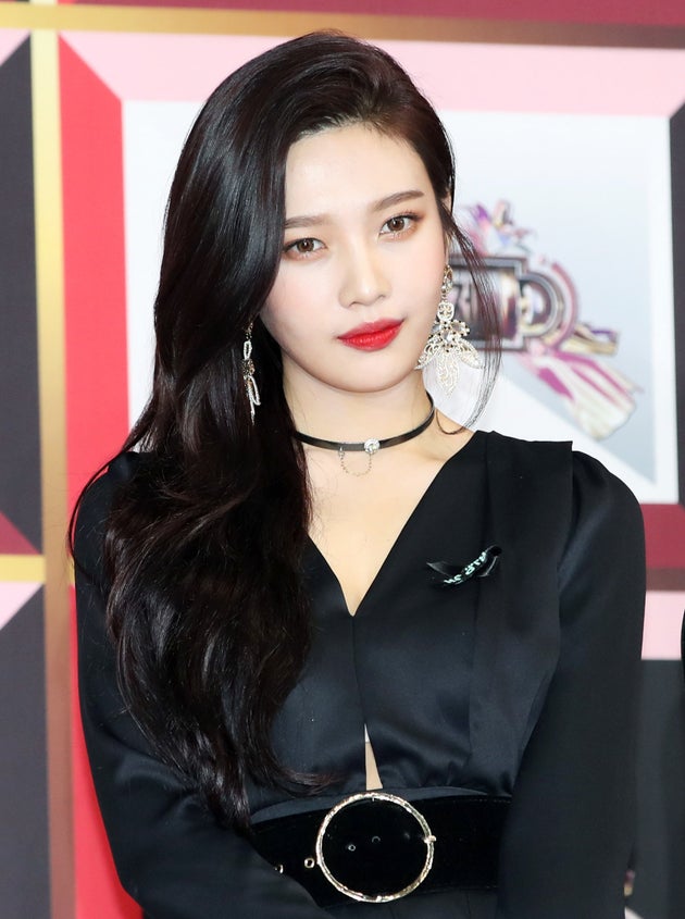 더쿠 - 내 연예인의 열애설..다음중 가장 쿠크깨지는 상대는?(쿠크조심..) 더쿠 - 내 연예인의 열애설..다음중 가장 쿠크깨지는 상대는?(쿠크조심..)