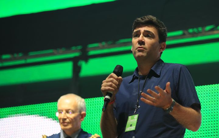 Andy Burnham said the government was 'passing the buck' on the issue