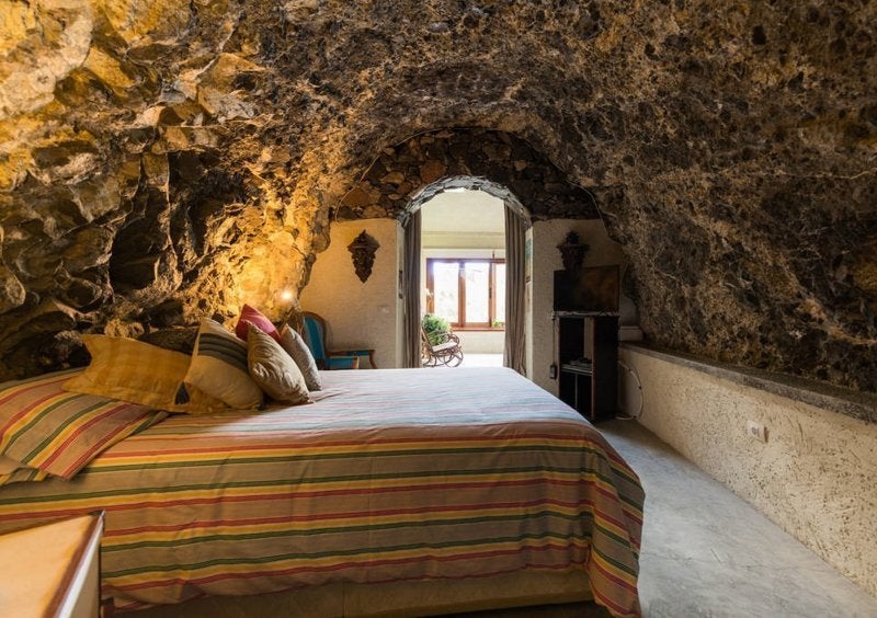 Loft Cave Sea Views