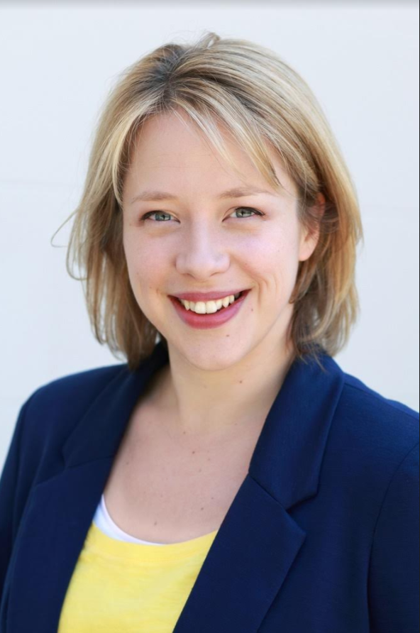 <strong>Careers blog editor Tanya de Grunwald said it's 'the right time' for graduate employers to tackle the gender pay gap </strong>
