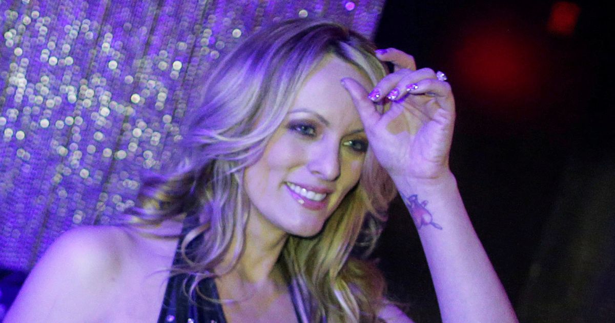 Stormy daniels она. Сторми Дэниелс. Стефани Клиффорд. Сторми Дэниэлс (Стефани Клиффорд). Стриптизерши Стефани Клиффорд.