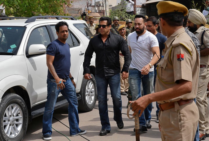 Bollywood actor Salman Khan arriving at a Jodhpur court on April 5, 2018.