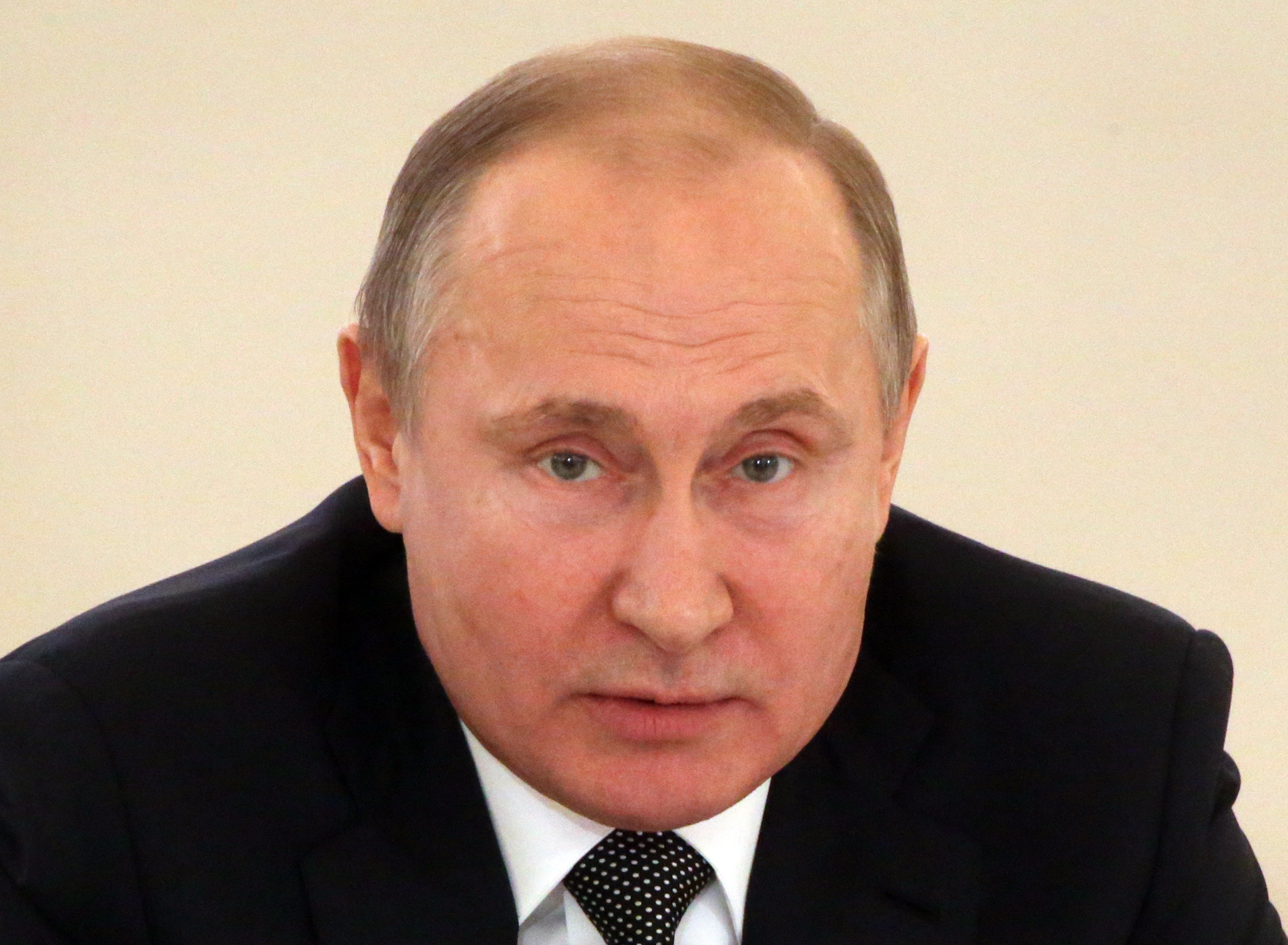 U.S. Slaps Putin's Inner Circle With Aggressive New Sanctions | HuffPost