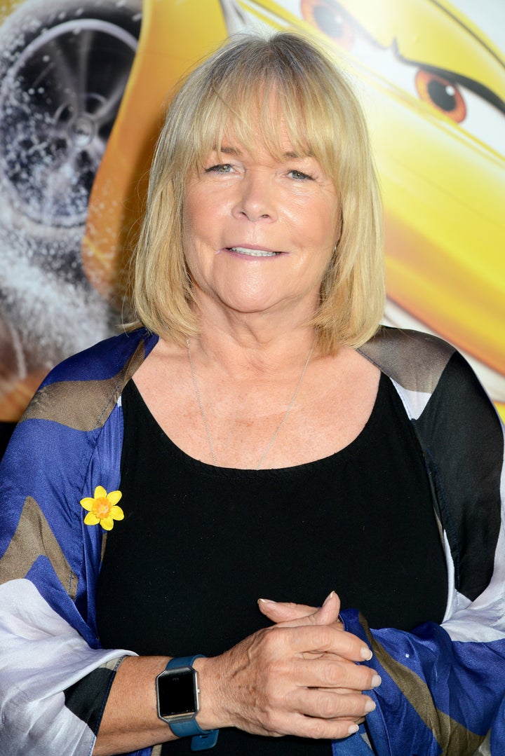 Linda Robson 