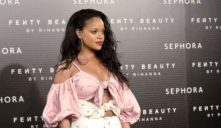 Will Rihanna be the new queen of the cosmetics world? 