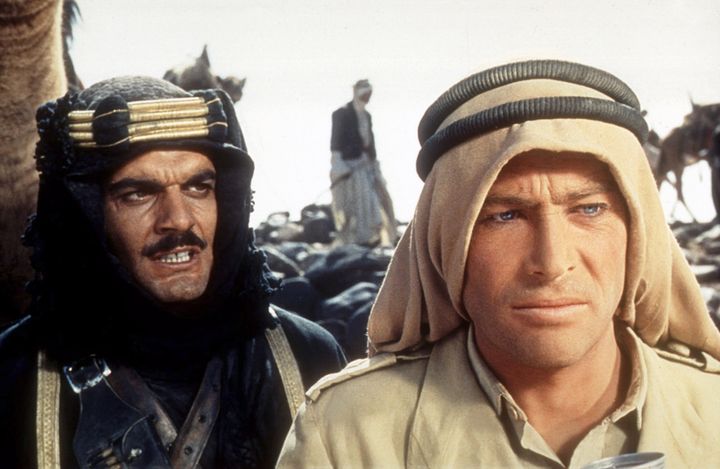 Πλάι στον Peter O'Toole στην εμβληματική ταινία «Λώρενς της Αραβίας». 