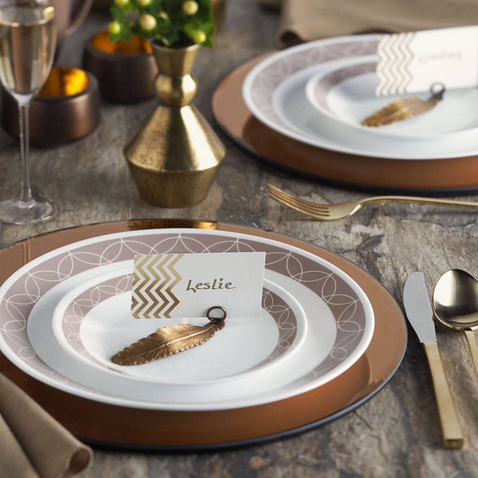 8 Durable Dinnerware Sets That Won t Break HuffPost Life