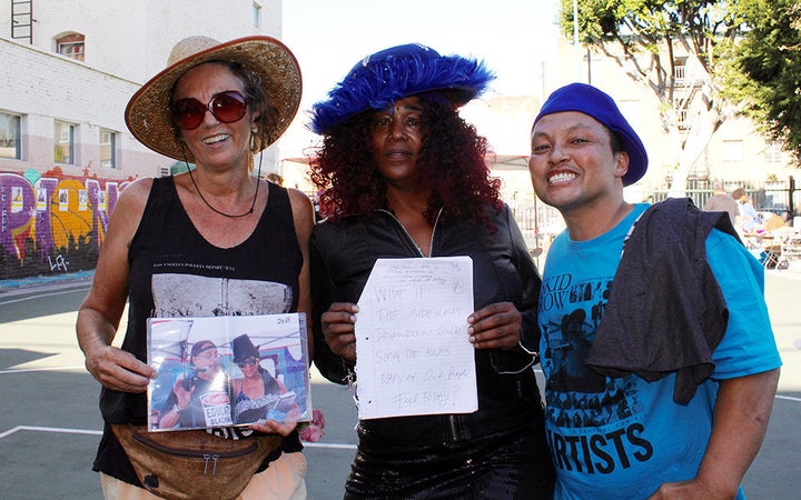 Henriëtte Brouwers, left, with artists Houston The Nu-Bluez Olgist and Anthony “Tone Tone” Taylor.