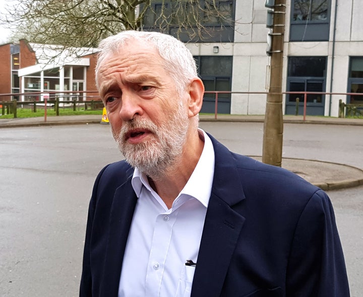 <strong>Jeremy Corbyn said the government's legal advice for the strikes should be published</strong>
