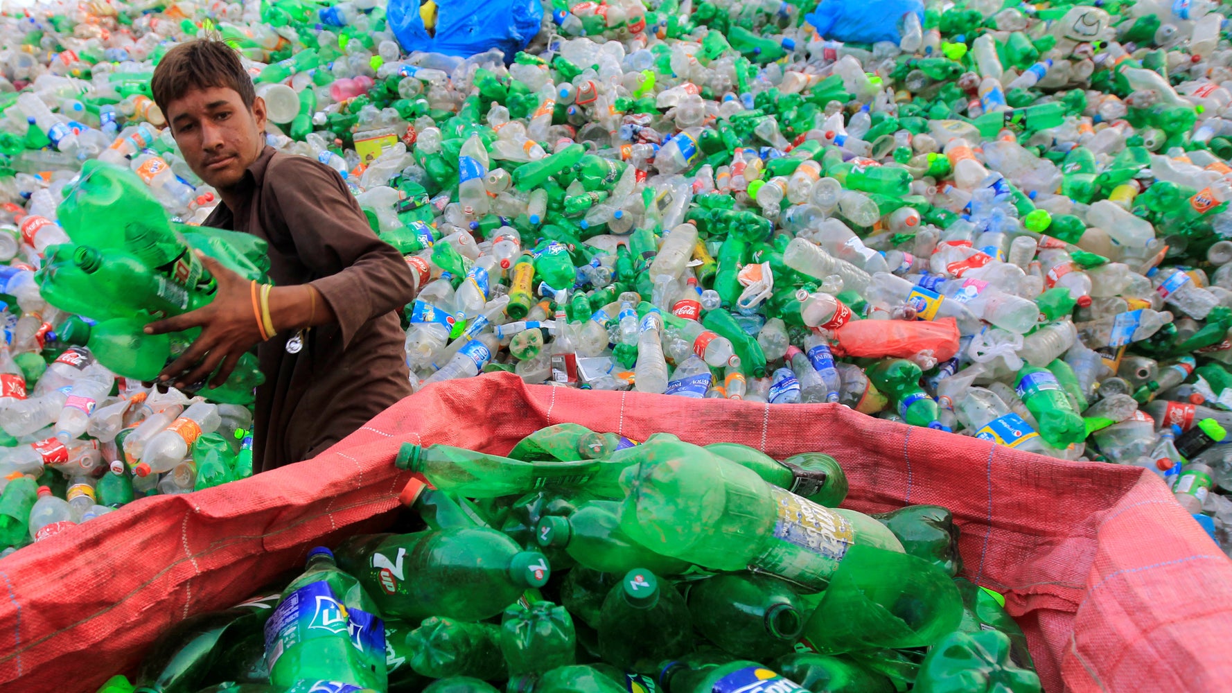 Scientists Accidentally Create A PlasticEating Enzyme HuffPost News