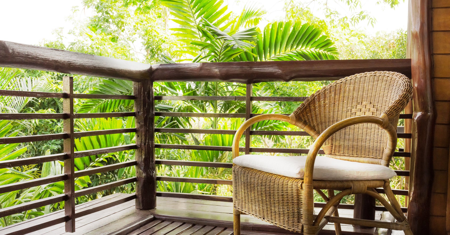 10 Brilliant Patio Furniture Ideas For Small Spaces | HuffPost