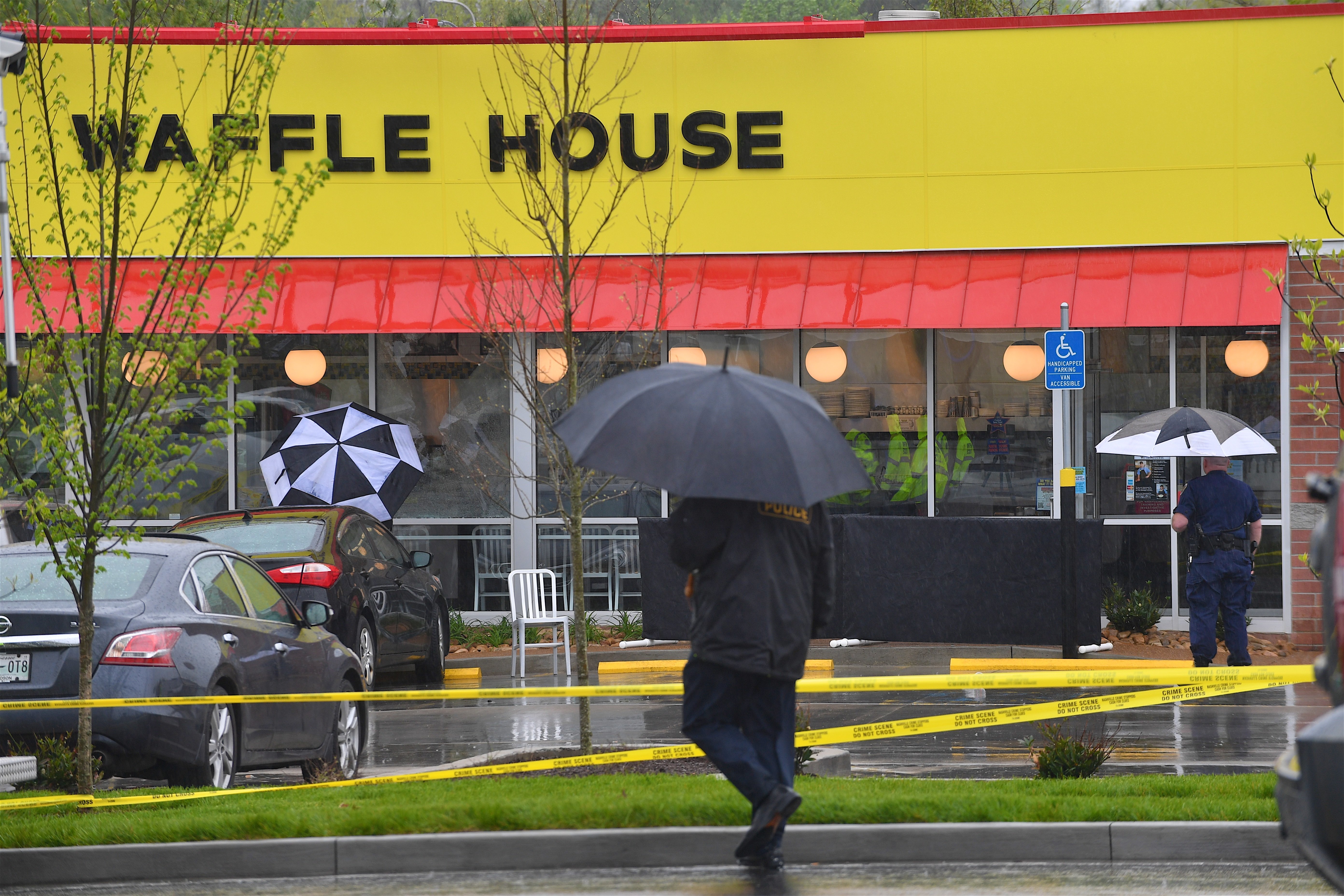 Police Arrest Waffle House Shooting Suspect, Ending Manhunt | HuffPost ...