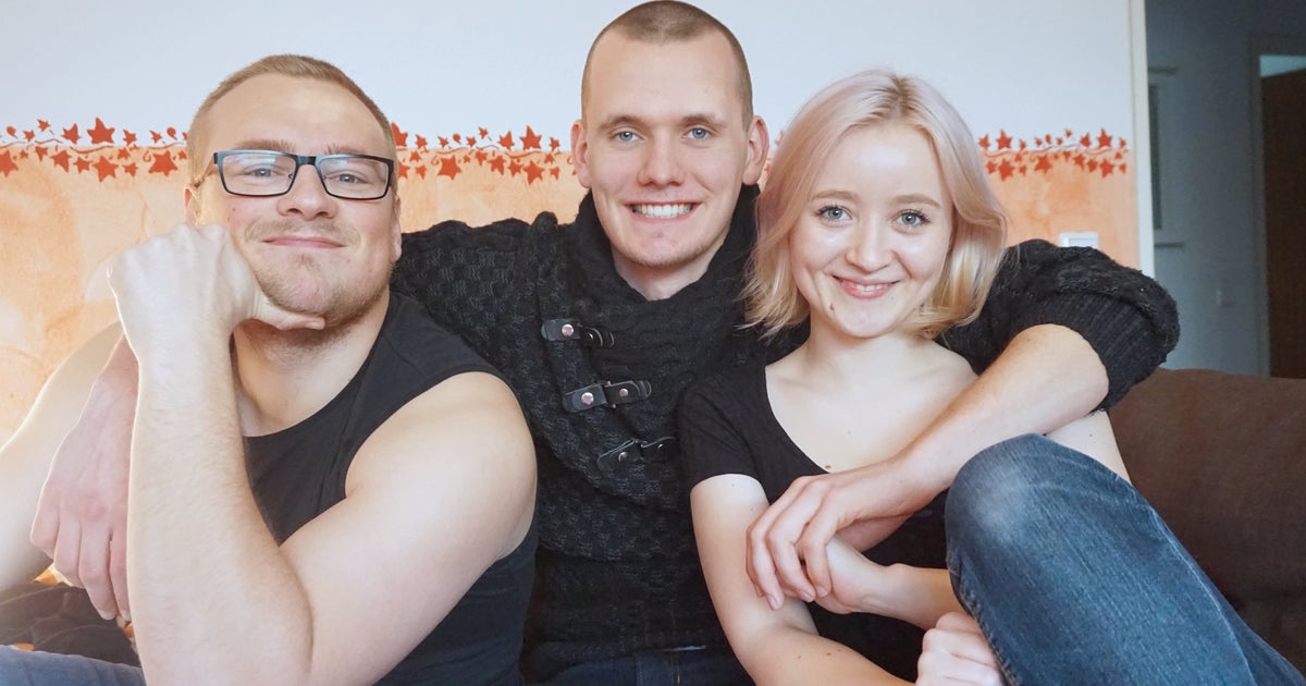 NextImg:12 Questions People In Polyamorous Relationships Are Sick Of Hearing
