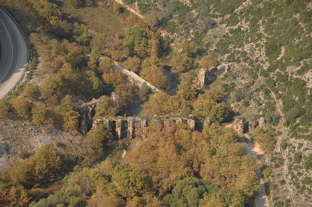 Αεροφωτογραφία Ρωμαϊκού υδραγωγείου θέση Αγίου Γεωργίου