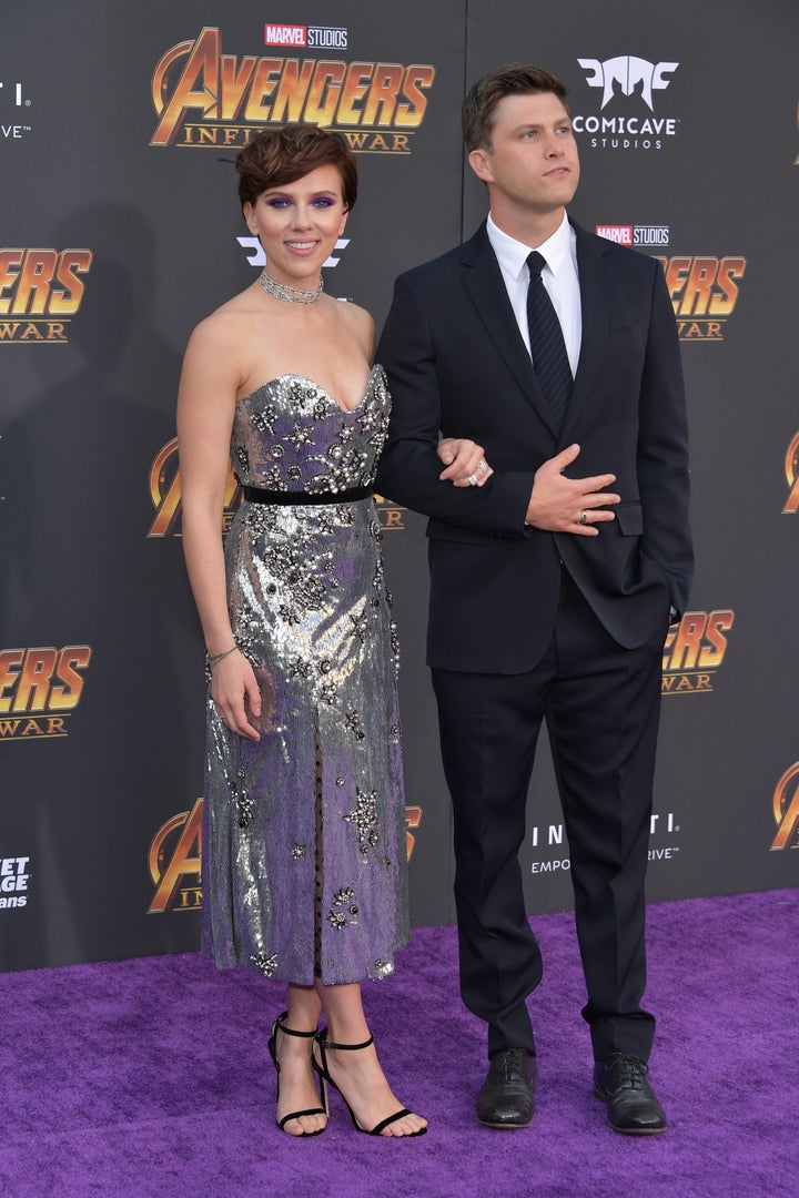 Scarlett Johansson And Colin Jost Make Their Red Carpet ...