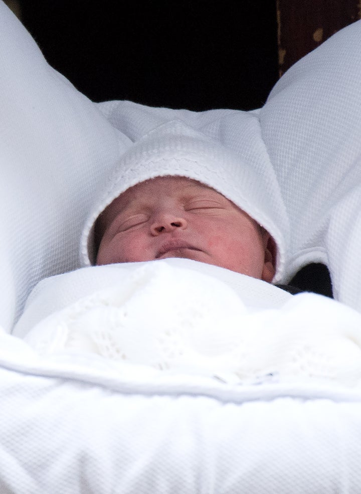 Duke And Duchess Of Cambridge Used Britax Car Seat To Carry Royal Baby Home Huffpost Uk Parents