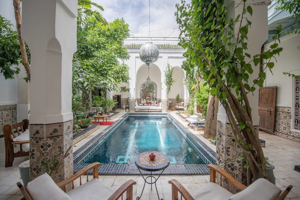 16 Simply Stunning Airbnbs For Weddings Huffpost Life