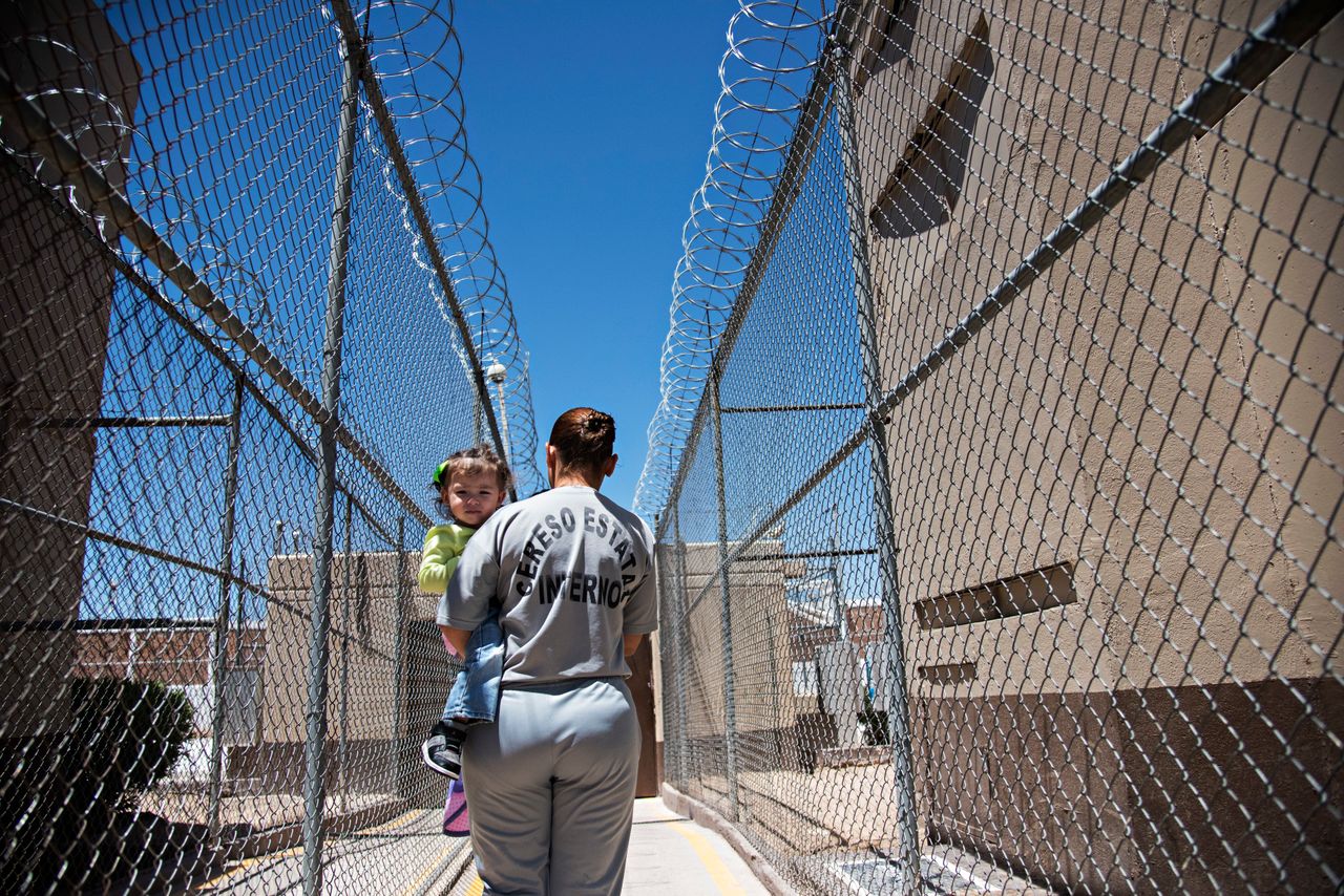 In most parts of Mexico, mothers behind bars can keep their children who are aged 3 or 4.