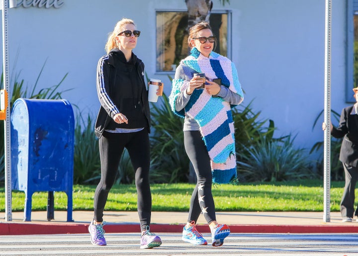 Jennifer Garner was photographed wearing the Lenny Kravitz-esque scarf on April 17 while out and about in Los Angeles. 