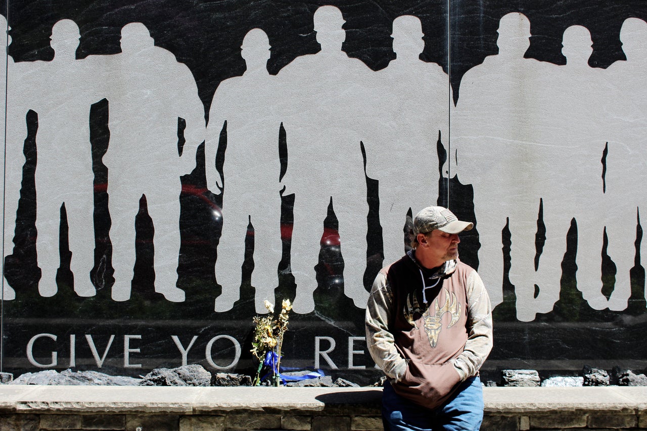 Don Blankenship S Mine Took This Man S Son Brother And Nephew Now Blankenship Wants His Vote Huffpost Latest News Don Blankenship S Mine Took This Man S Son Brother And Nephew Now Blankenship Wants His Vote Huffpost Latest News