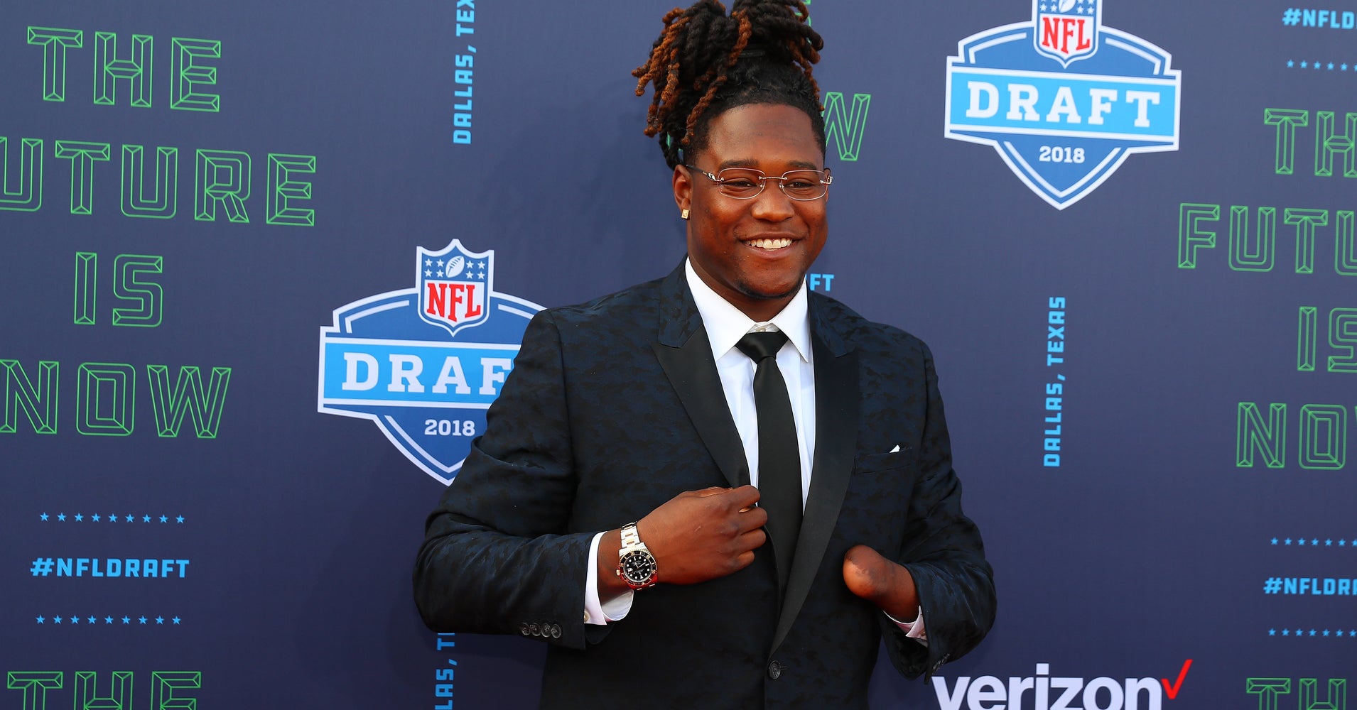 Shaquem Griffin Becomes First One-Handed Player Selected In NFL Draft ...