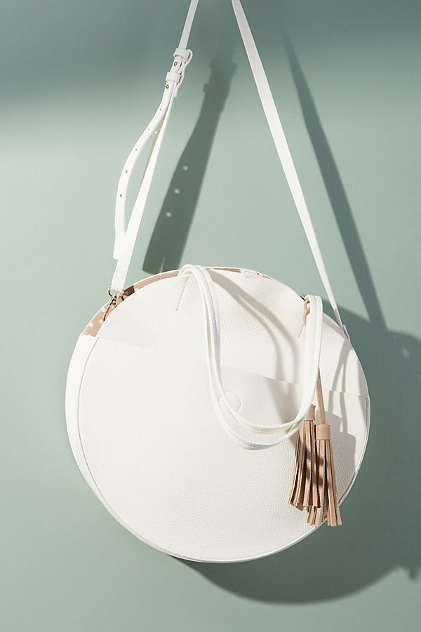 15 Darling Circle Bags To Complete Your Spring Wardrobe