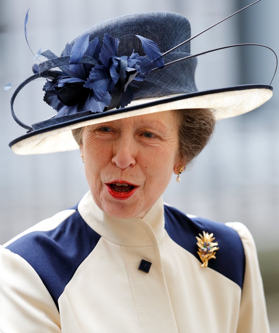 Here s Why British Women Wear Such Ridiculous Hats At Weddings HuffPost Life