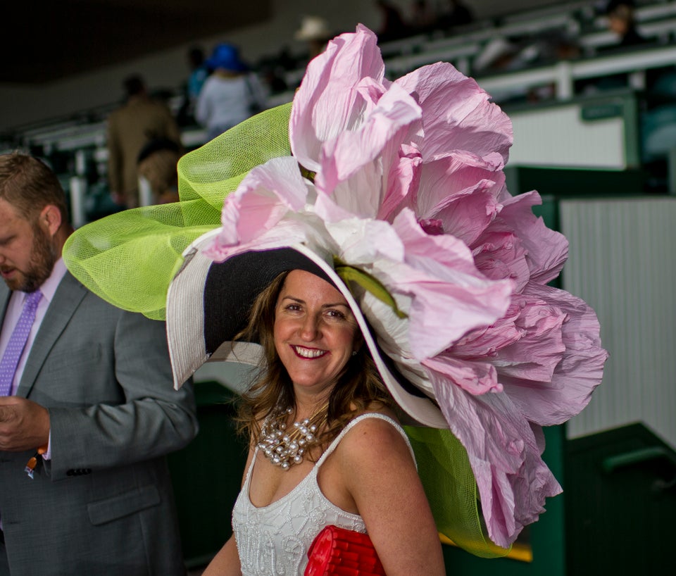 Photos Of The Wildest Hats The Kentucky Derby Has Ever Seen HuffPost Life