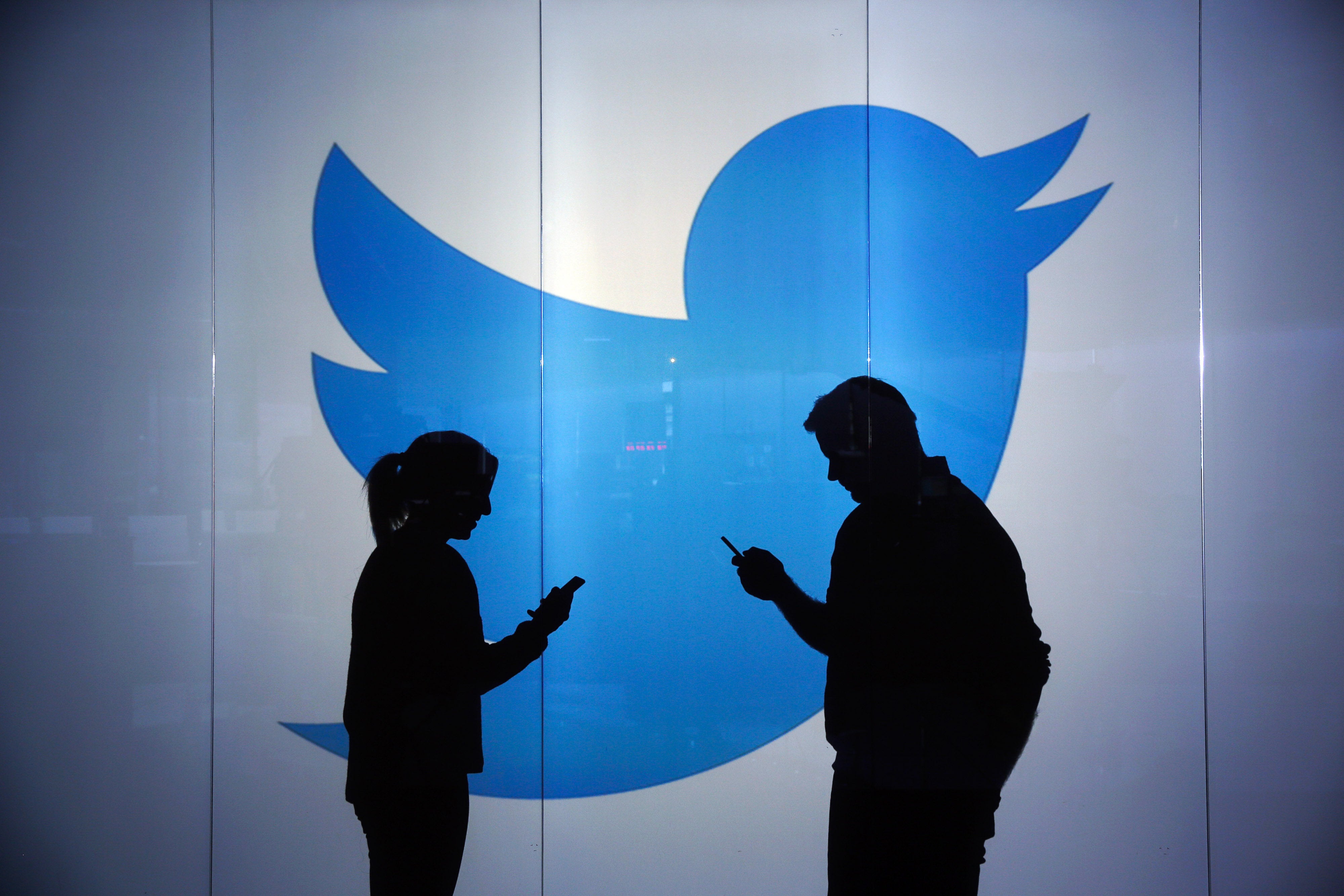 Twitter Warns Users To Change All Their Passwords After Finding Bug