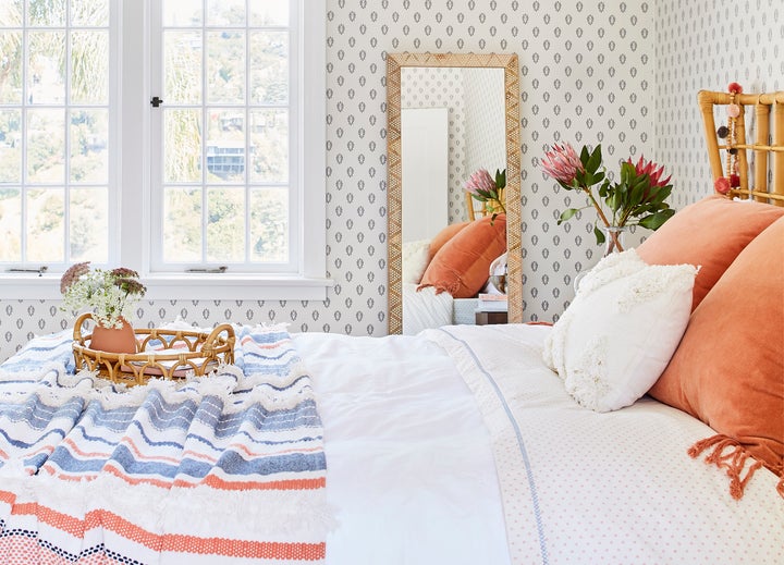 Damn-Near Brilliant Ways To Make Your Bedroom Feel Like Spring