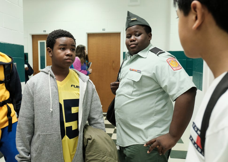 Alkoya Brunson as Young Earn and Abraham Clinkscales as Young Al.