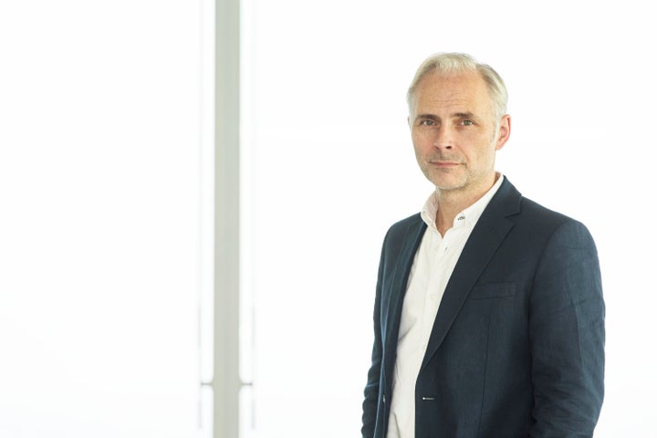 <strong>Mark Bonnar plays Dr Neil Sommer</strong>