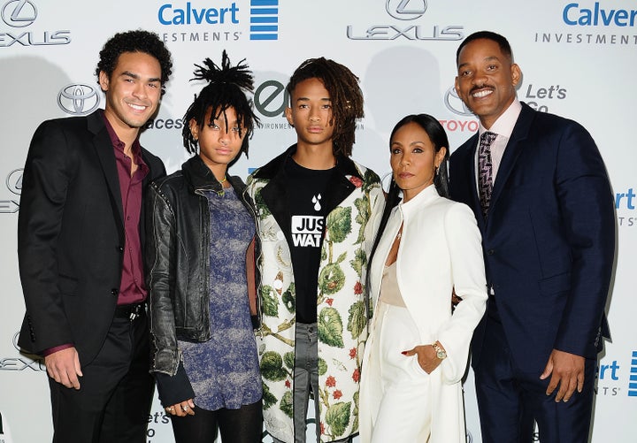 Trey Smith, Willow Smith, Jaden Smith, Jada Pinkett Smith and Will Smith pictured together in 2016. 