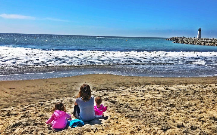 Oriana Branon and her two daughters