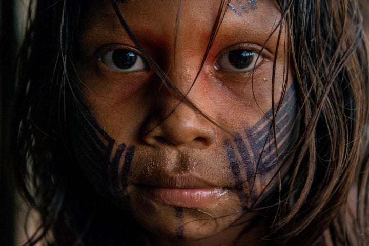 Portrait of&nbsp;a young girl&nbsp;from Kendjam village in Kayap&oacute; Territory, Brazilian Amazon.