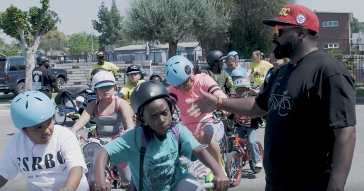 How This Bike Club Is Building Community | HuffPost Videos