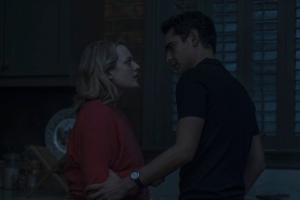 Elisabeth Moss and Max Minghella in