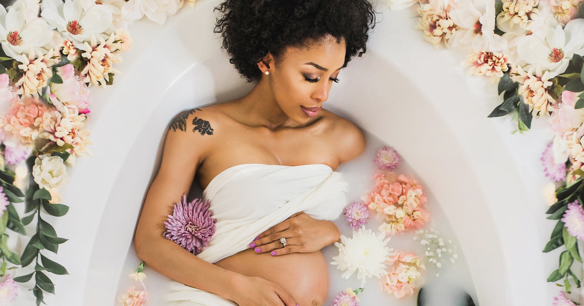 What's The Deal With Milk Bath Maternity Photos? HuffPost Life