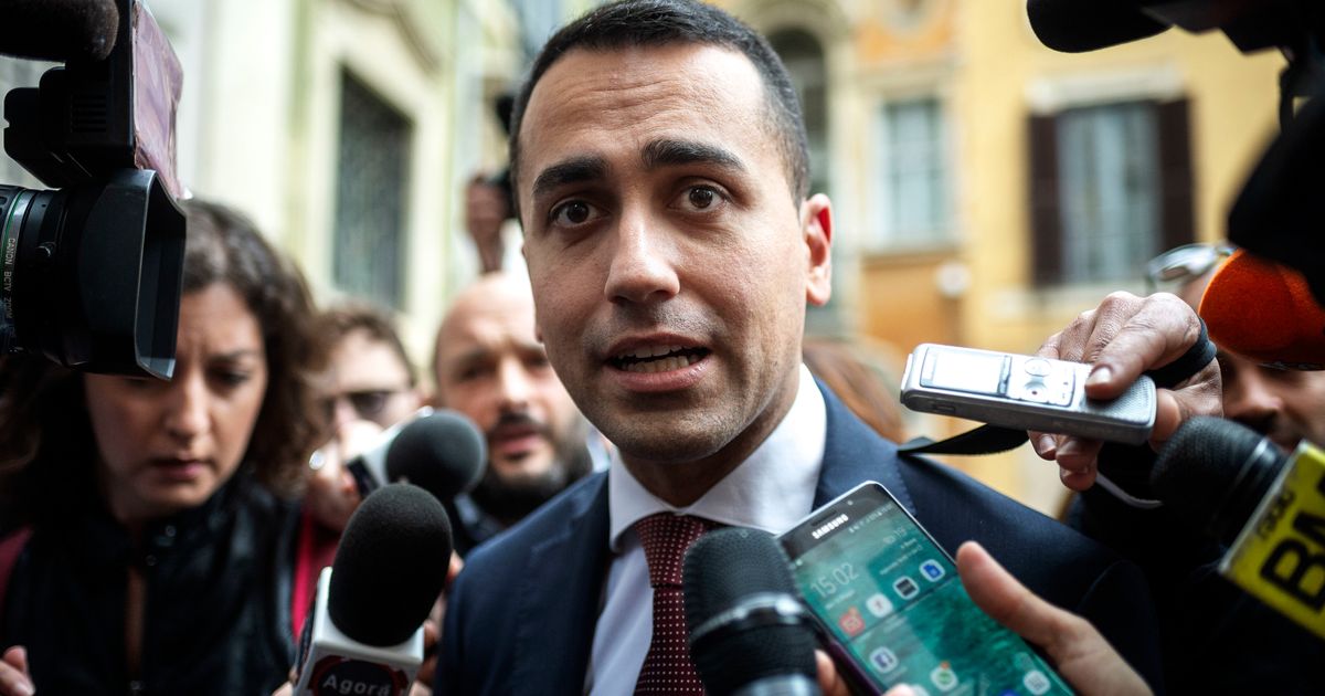 Far-Right And Anti-Establishment Parties Set To Form Italy's New ...