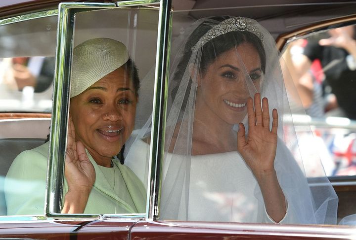 Meghan, now the Duchess of Sussex, arrives at St. George's Chapel with her mother, Doria Ragland.