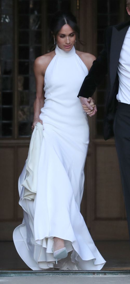 Royal Wedding Meghan Markle Reveals Stunning Evening Dress