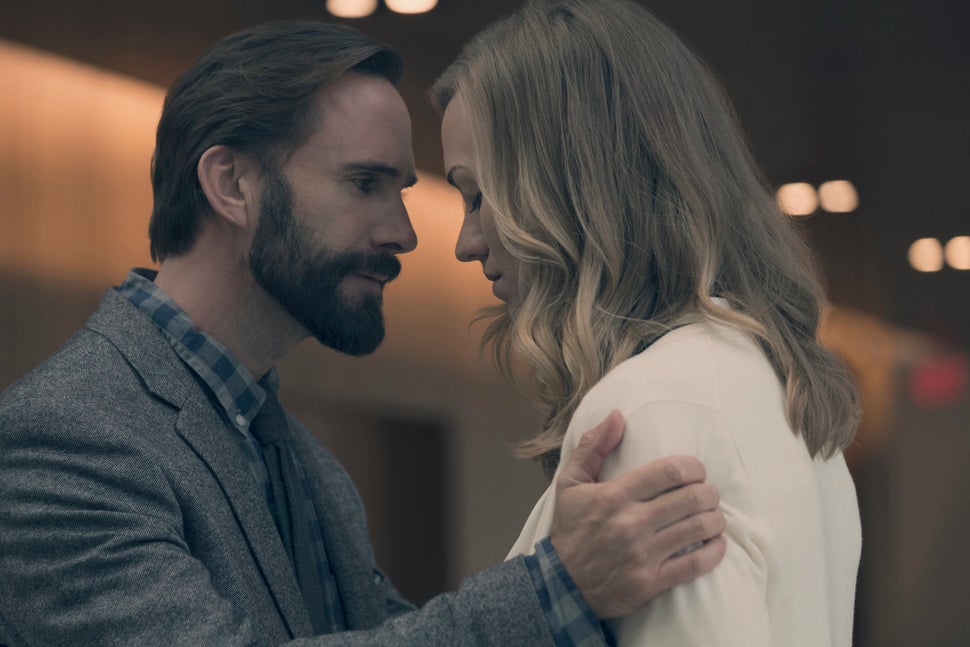 Fred and Serena support each other during a flashback to pre-Gilead days.