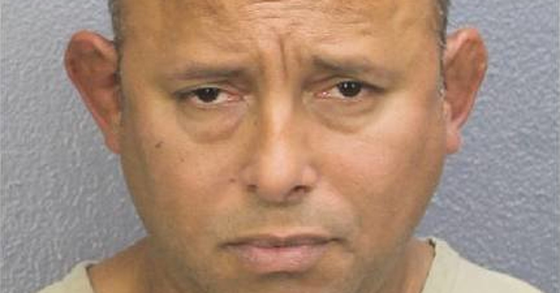 Broward Sheriff's Deputy Stole DVDs, Toys From Walmart While In Uniform