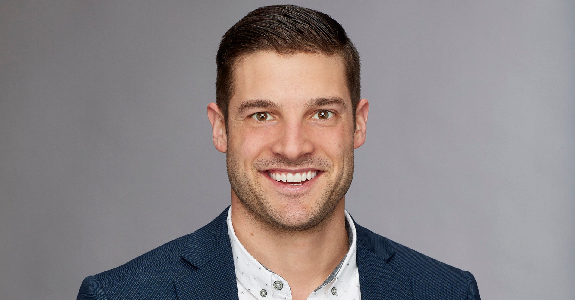 The Bachelorettes Garrett Yrigoyen Liked Posts Mocking The Bachelorettes Garrett Yrigoyen Liked Posts Mocking