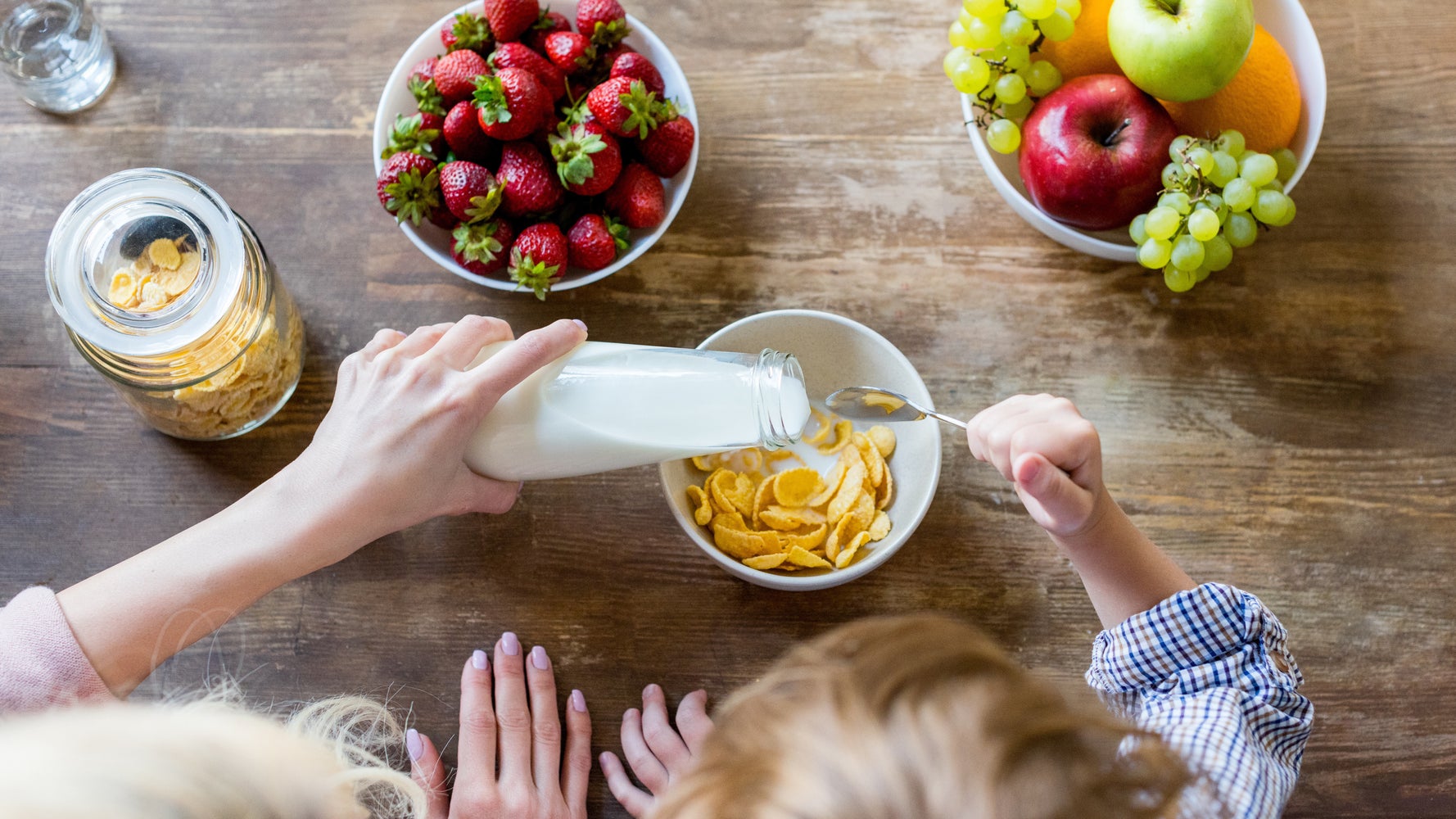 3 Healthy (And Quick) Breakfast Ideas For Kids, As Recommended By A