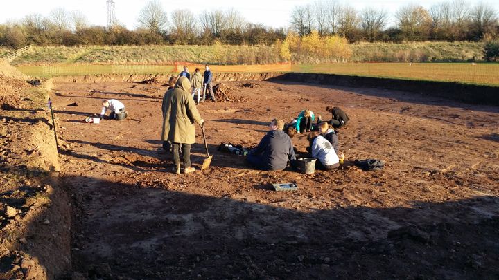 Worcester Sixth Form College A level students working at the Mab's Orchard Excavation in November 2017
