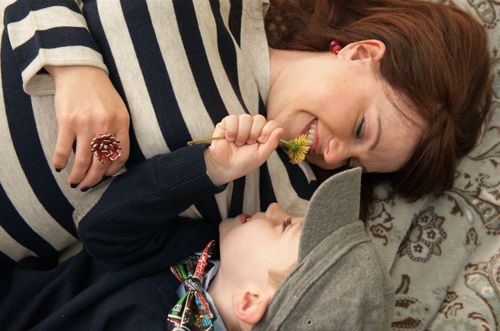 Caitlin Domanico's photography focuses on the mother-child bond. 