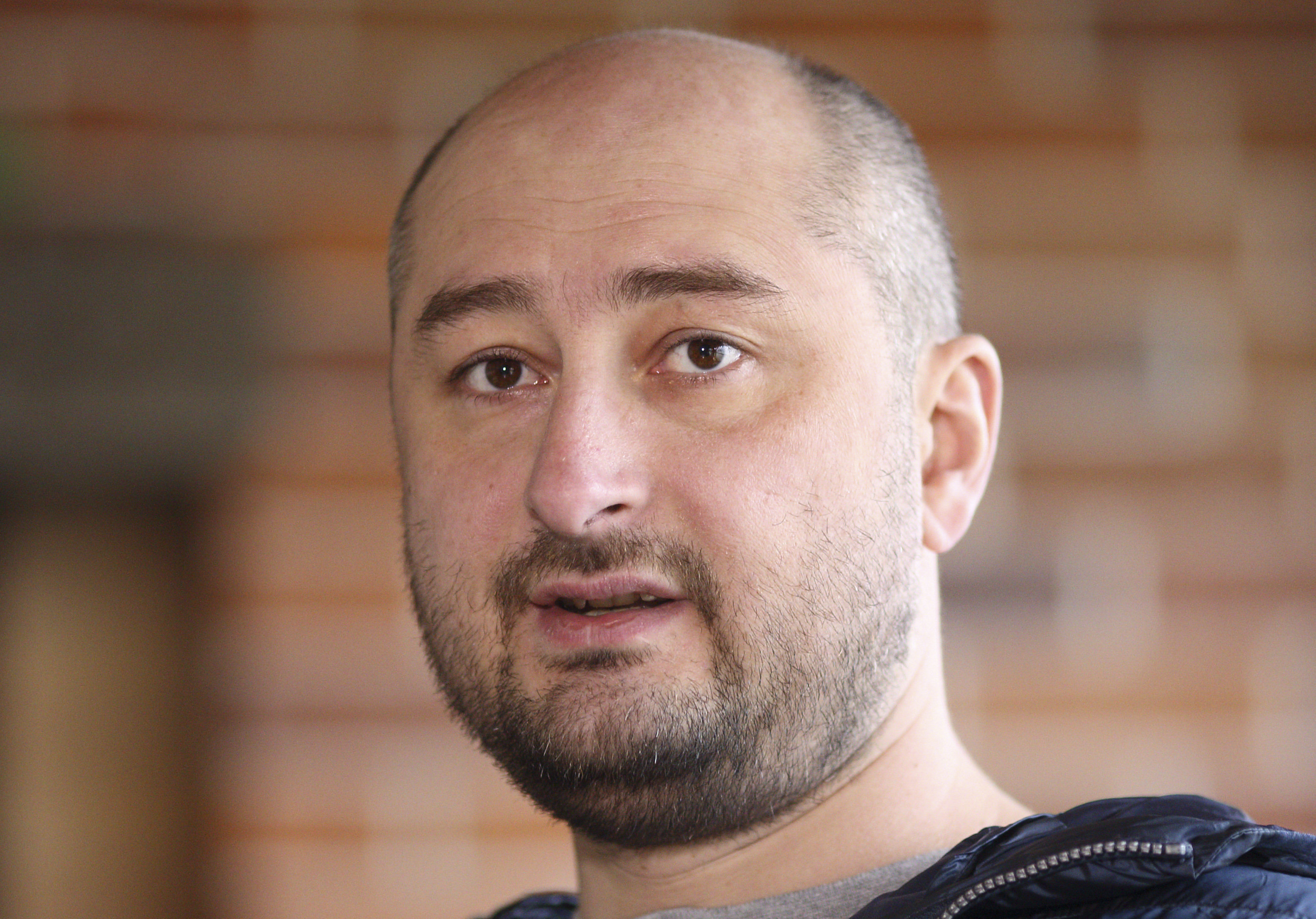 Russian Journalist Arkady Babchenko Shot Dead At His Kiev Apartment ...