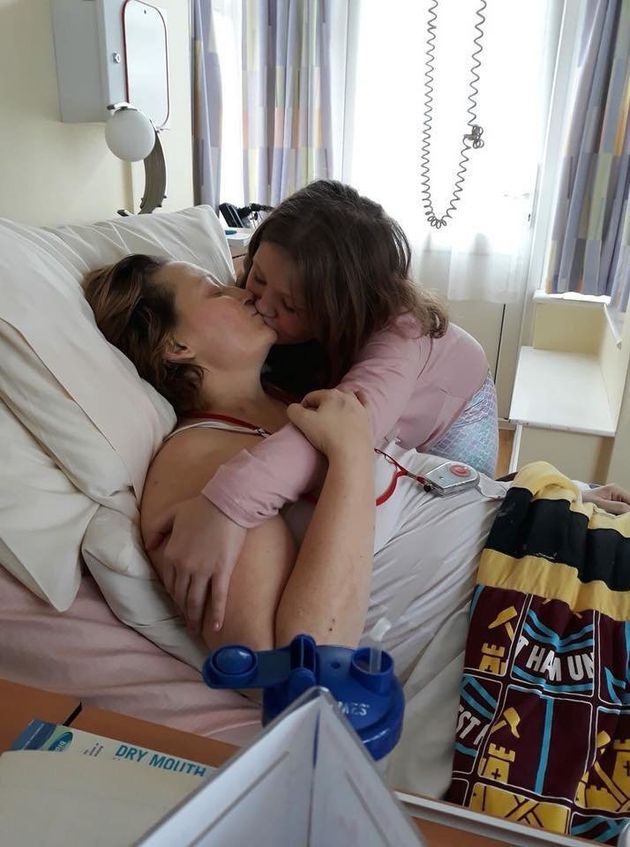 Vicky and her daughter Roxy shared a goodbye kiss before she died. Roxy is now living with Vicky's sister Teresa.