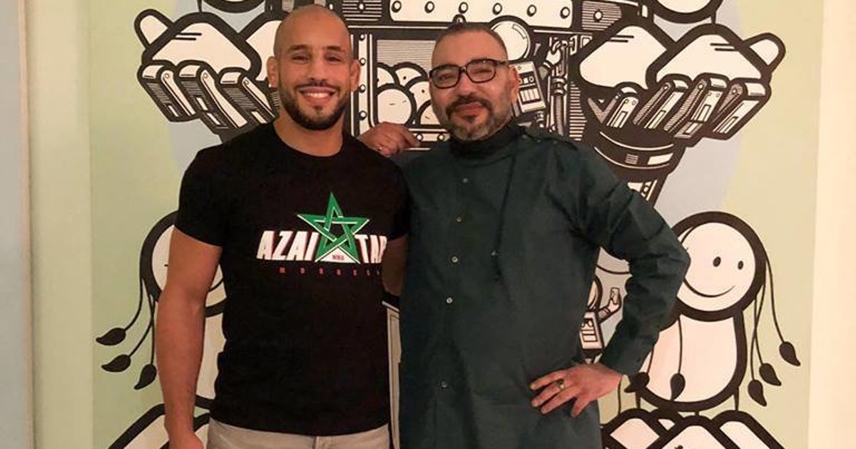 Boxe: De nouvelles photos des frères Azaitar avec le roi Boxe: De nouvelles photos des frères Azaitar avec le roi